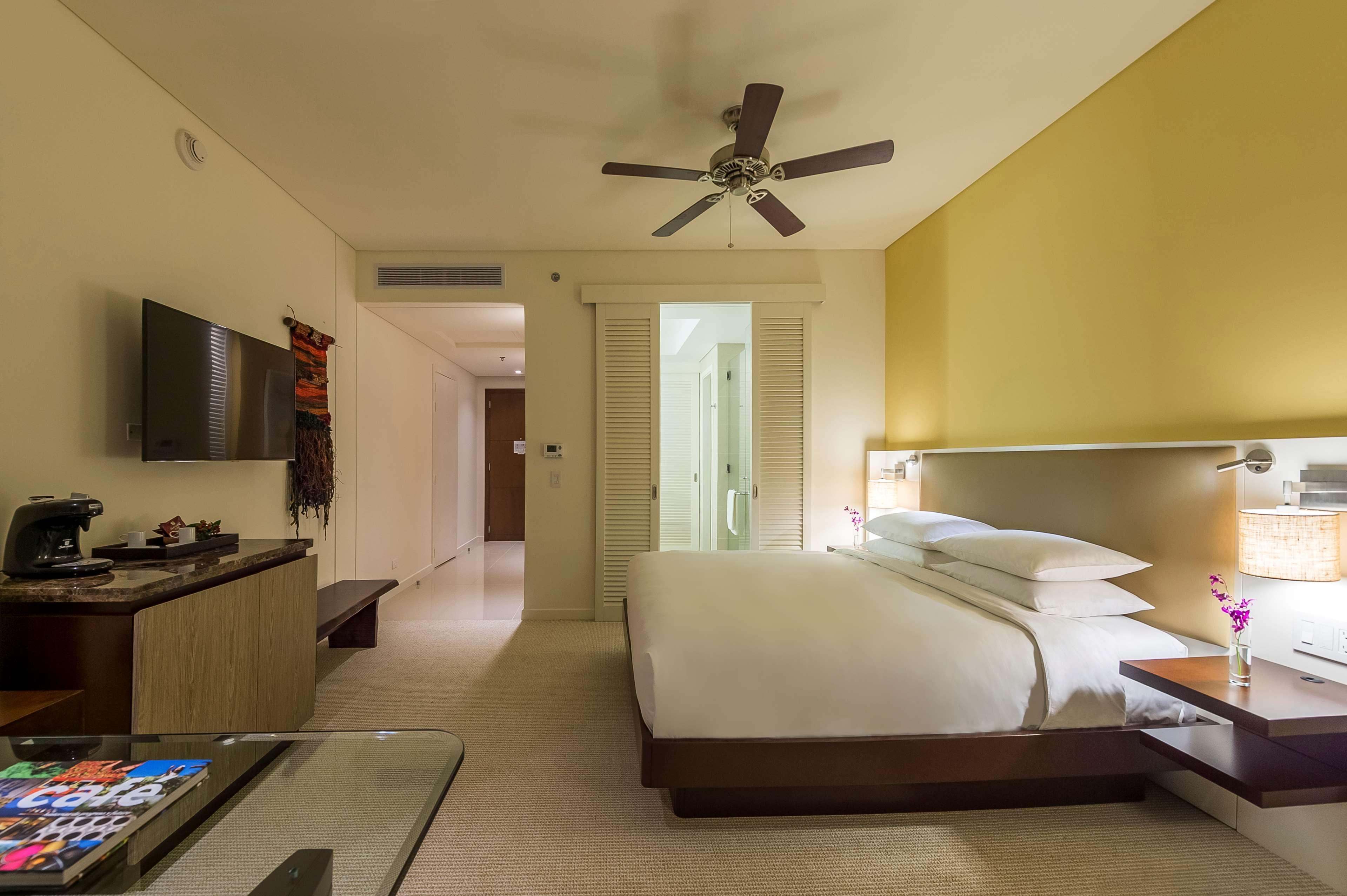 Hyatt Regency Cartagena Hotel Exterior foto A guest room at the hotel